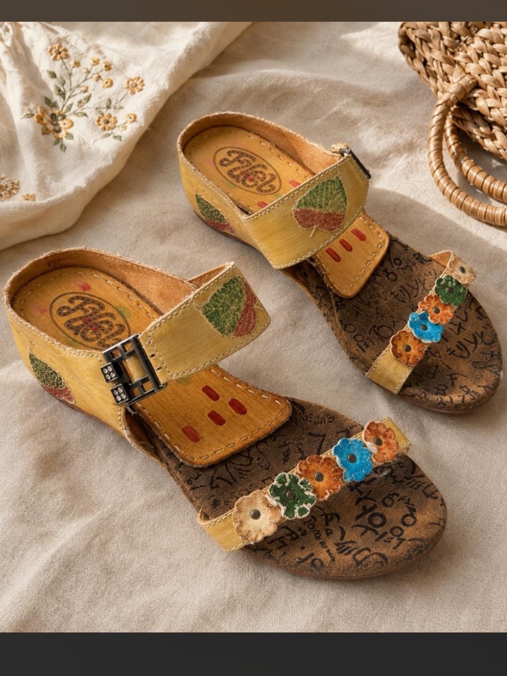 Jamaican Slip-on Wedge Sandals Fuel Yellow 3D Appliqué  Floral Y2k Wm Sz 7 Boho